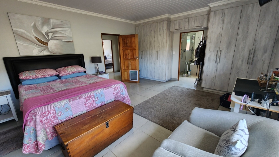 3 Bedroom Property for Sale in Dana Bay Western Cape